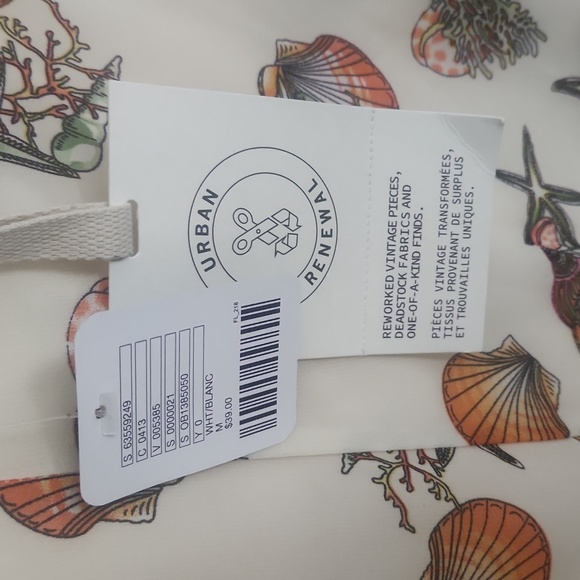 Urban Renewal, Medium, Cream, Seashell Print, Soft Shorts - Picture 2 of 4